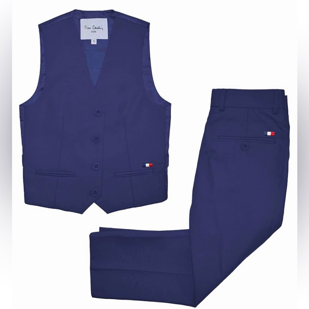 Pierre Cardin 2 Piece Boy Set  5T in Navy Blue